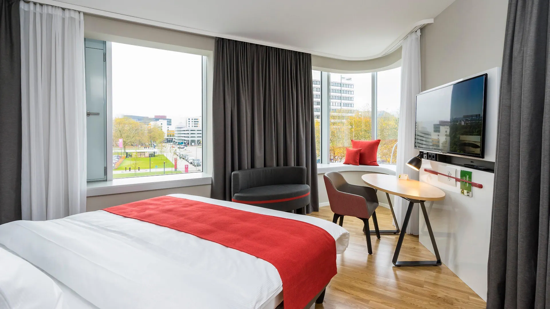 Holiday Inn Hamburg - City Nord By Ihg 4*,